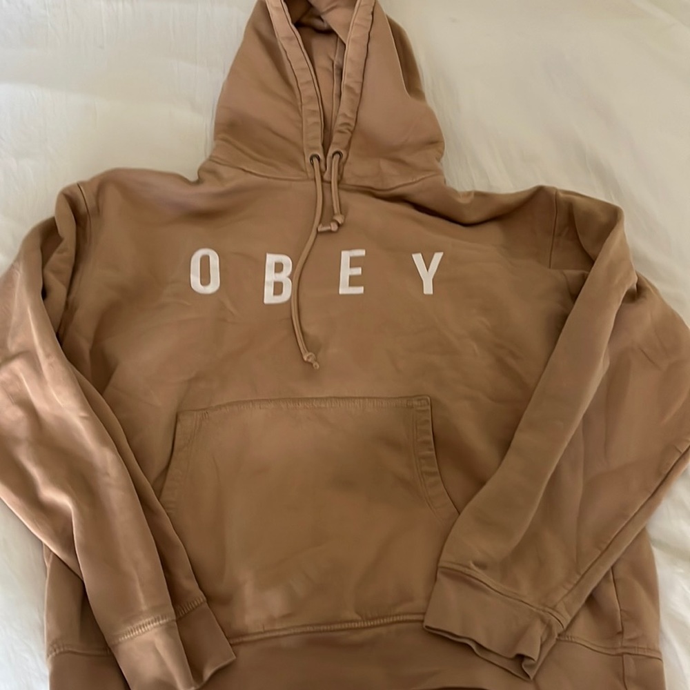 obey sweatshirt